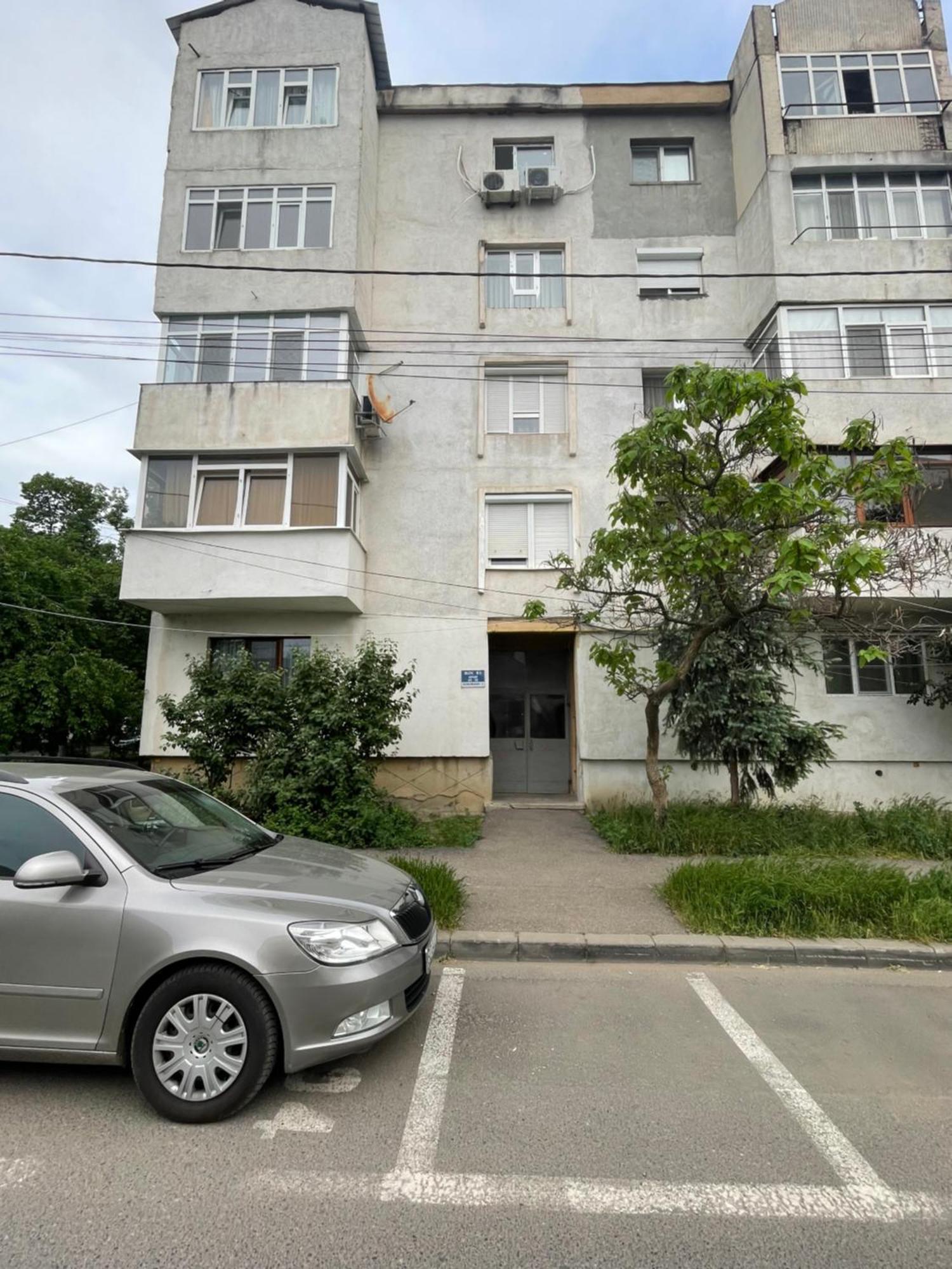 Royal Apartment Buzău Exterior foto